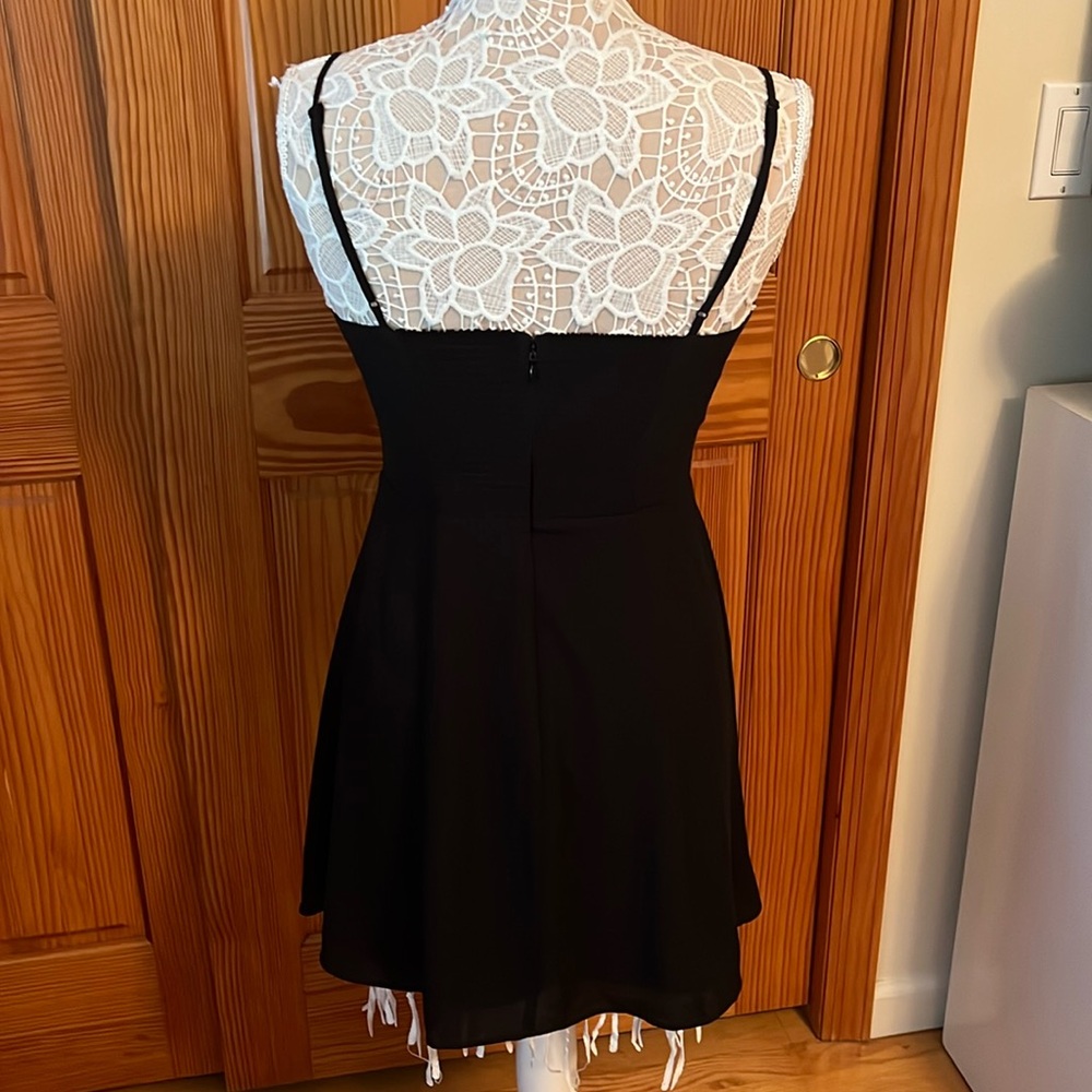 Aritzia Sunday Best Baby Dress in Black - Picture 4 of 8